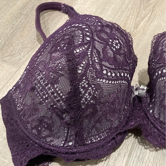 Le Mystere plum memory foam bra - Picture 2 of 4